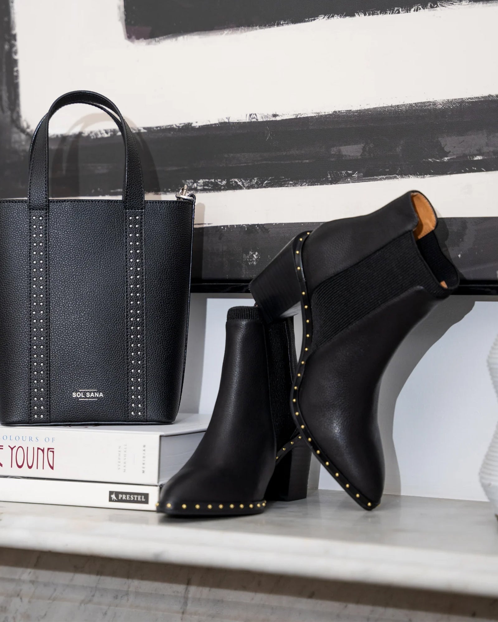 GEORGIE BOOT BLACK/GOLD - Image 2